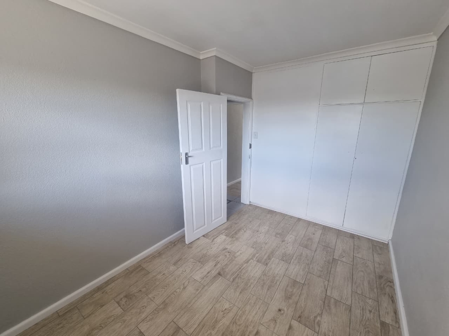 To Let 2 Bedroom Property for Rent in Claremont Western Cape